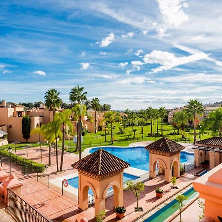 La Cartuja Del Golf Apartment Естепона Екстериор снимка