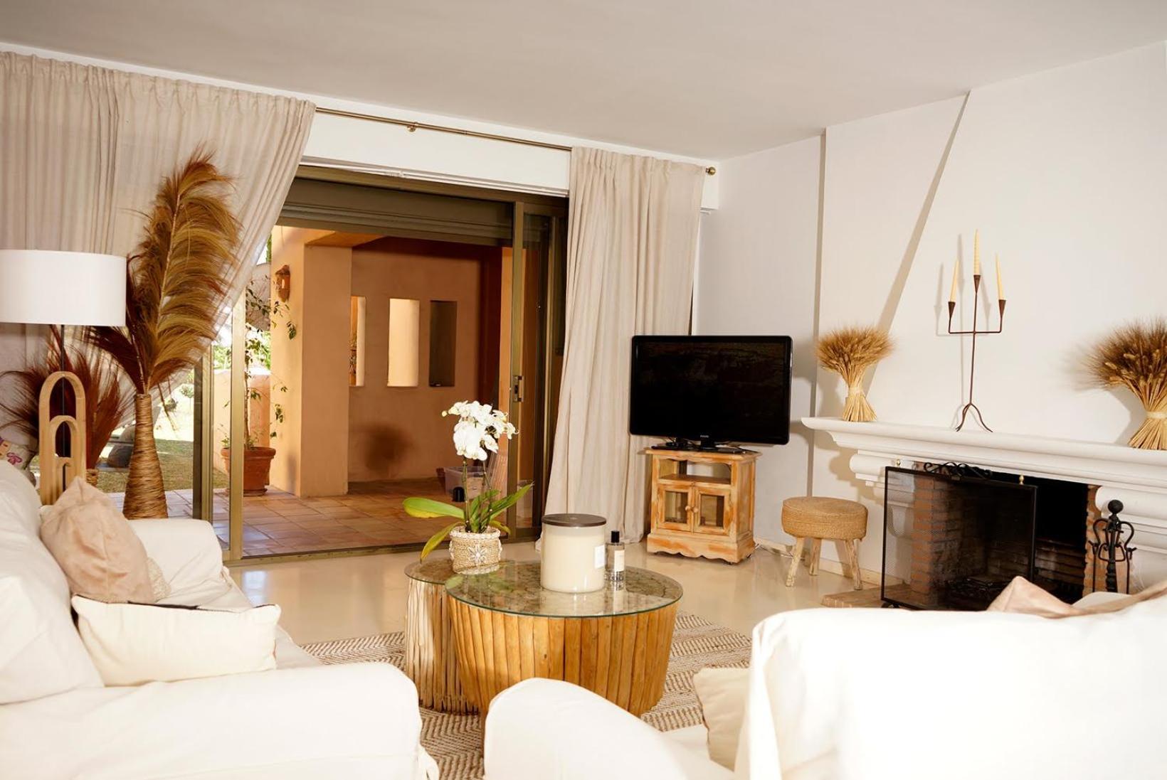 La Cartuja Del Golf Apartment Естепона Екстериор снимка